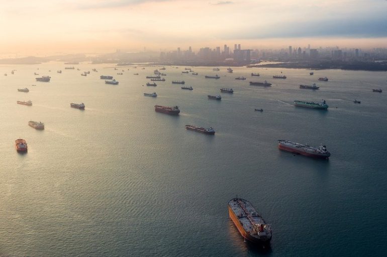Global merchant fleet surpasses 2bn dwt for the first time